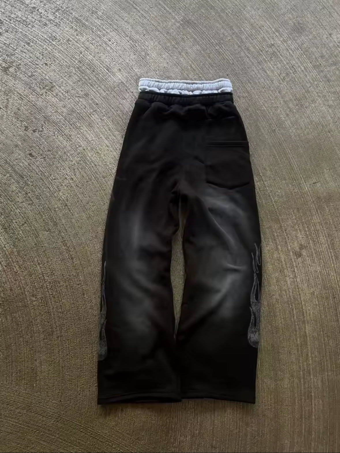 KASH Star Sweats - Black